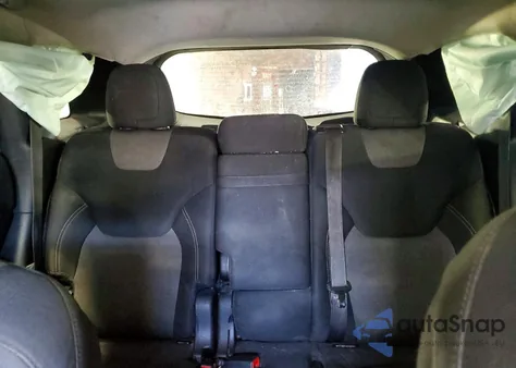 2014 Jeep Cherokee Latitude z USA, uszkodzony, nr VIN 1C4PJMCB3EW174150